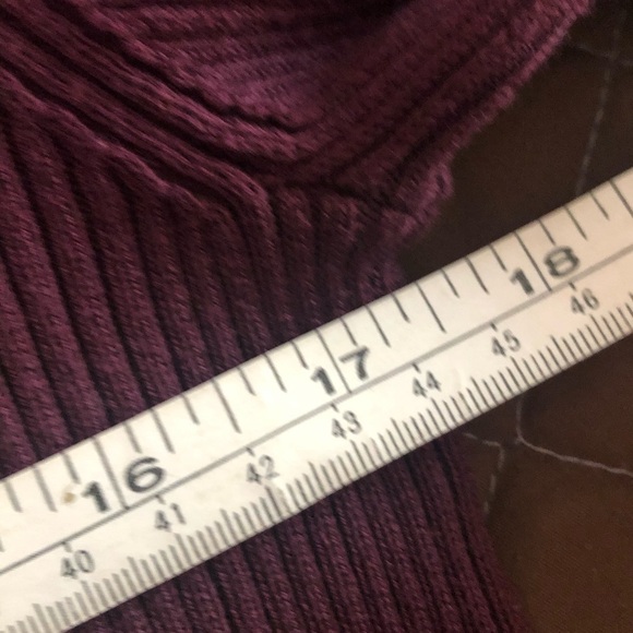 Casual Corner Annex Burgundy Ribbed Cowl Neck Sweater M Size Large - Picture 9 of 10